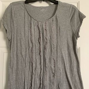 Loft detailed t shirt!